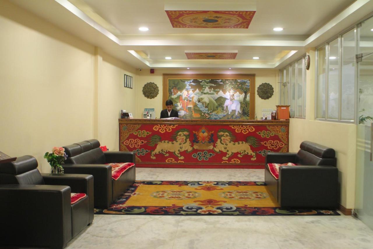 Vannasut Hotel And Spa Kathmandu Bagian luar foto