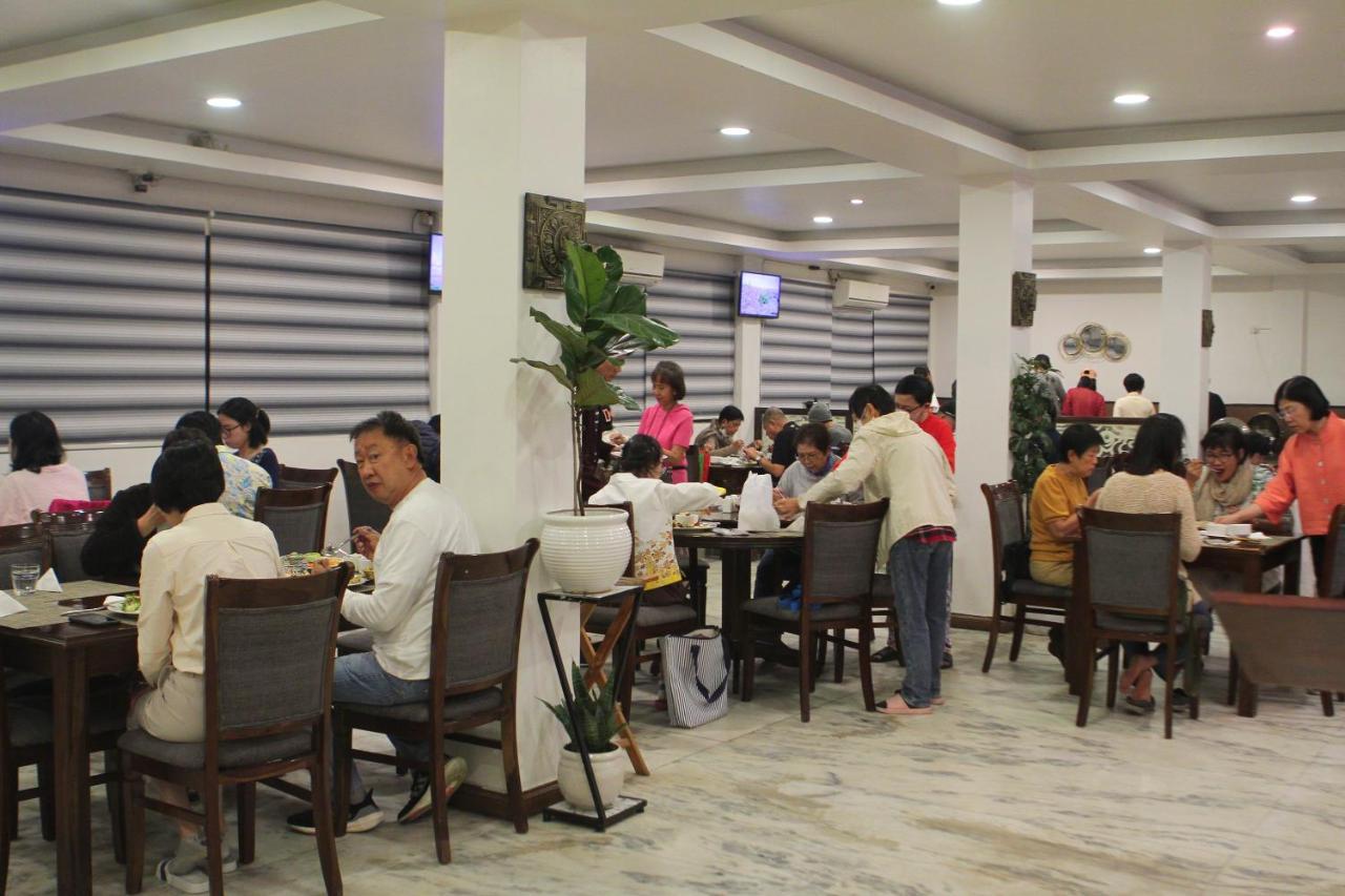 Vannasut Hotel And Spa Kathmandu Bagian luar foto
