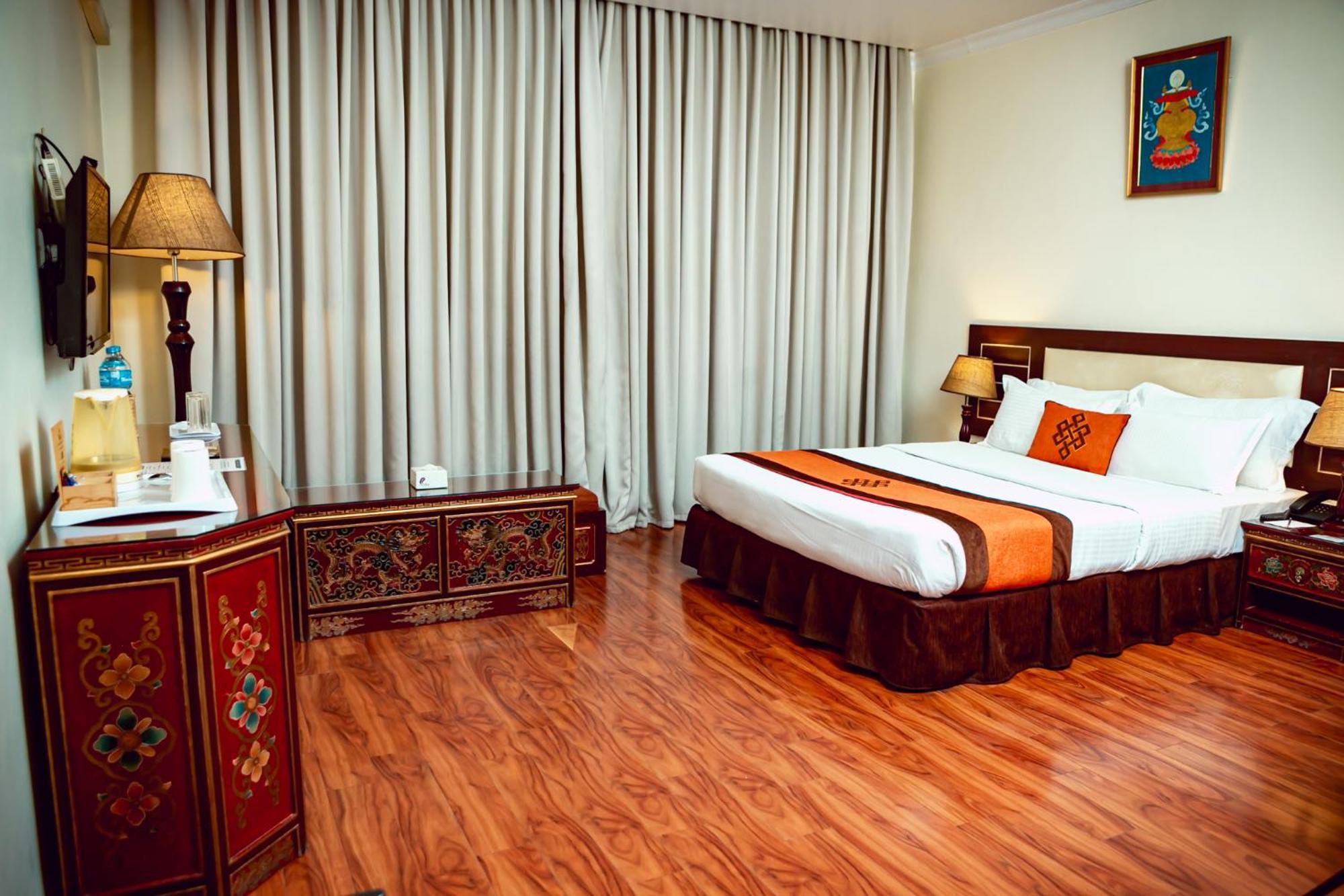 Vannasut Hotel And Spa Kathmandu Bagian luar foto