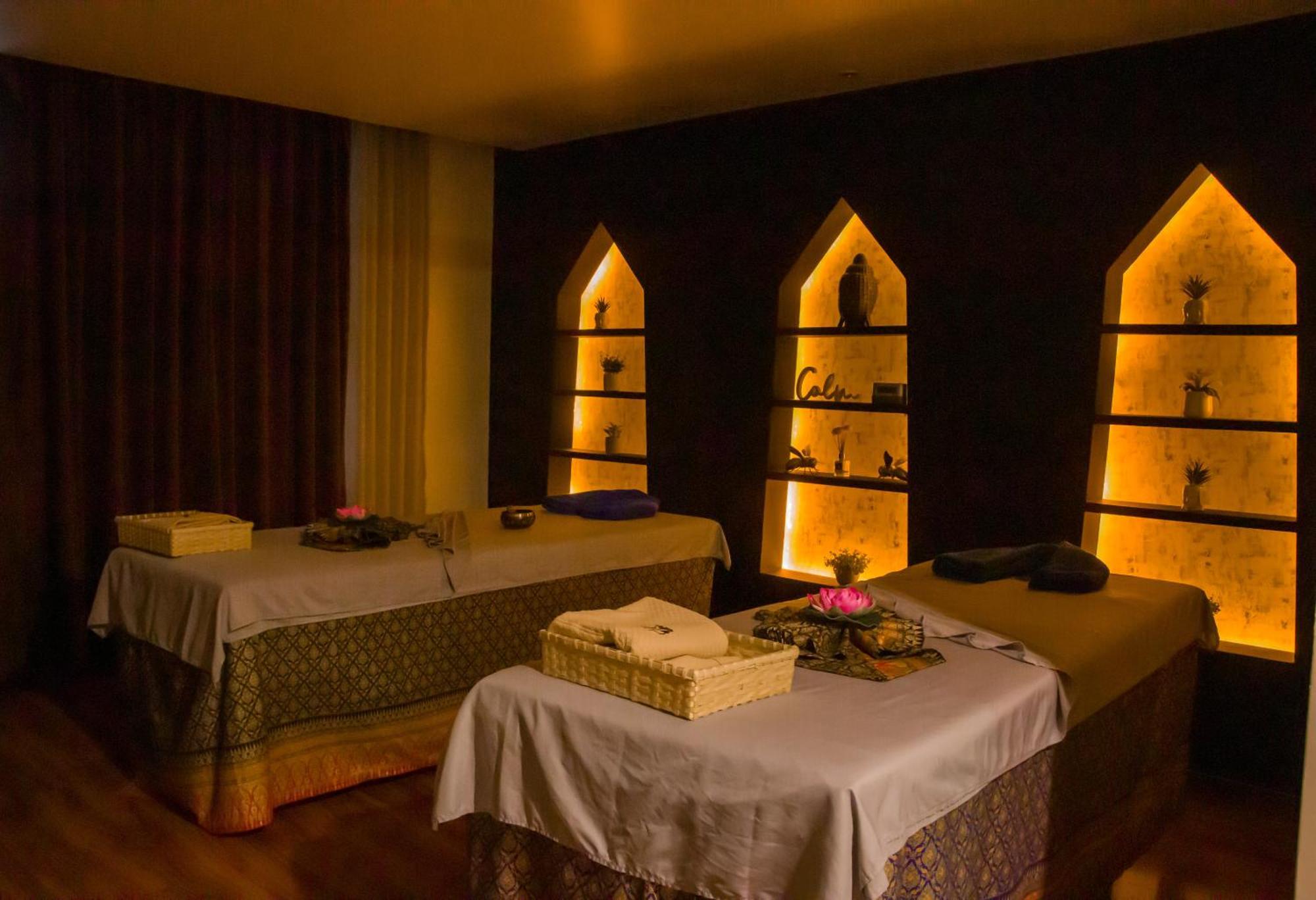 Vannasut Hotel And Spa Kathmandu Bagian luar foto